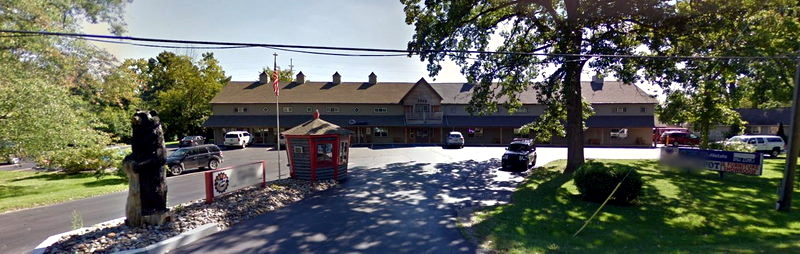 Rise and Grind (Coffee Pot, Bear Claw Coffee) - 2020S Photo Of Rise And Shine And Country Store Bldg